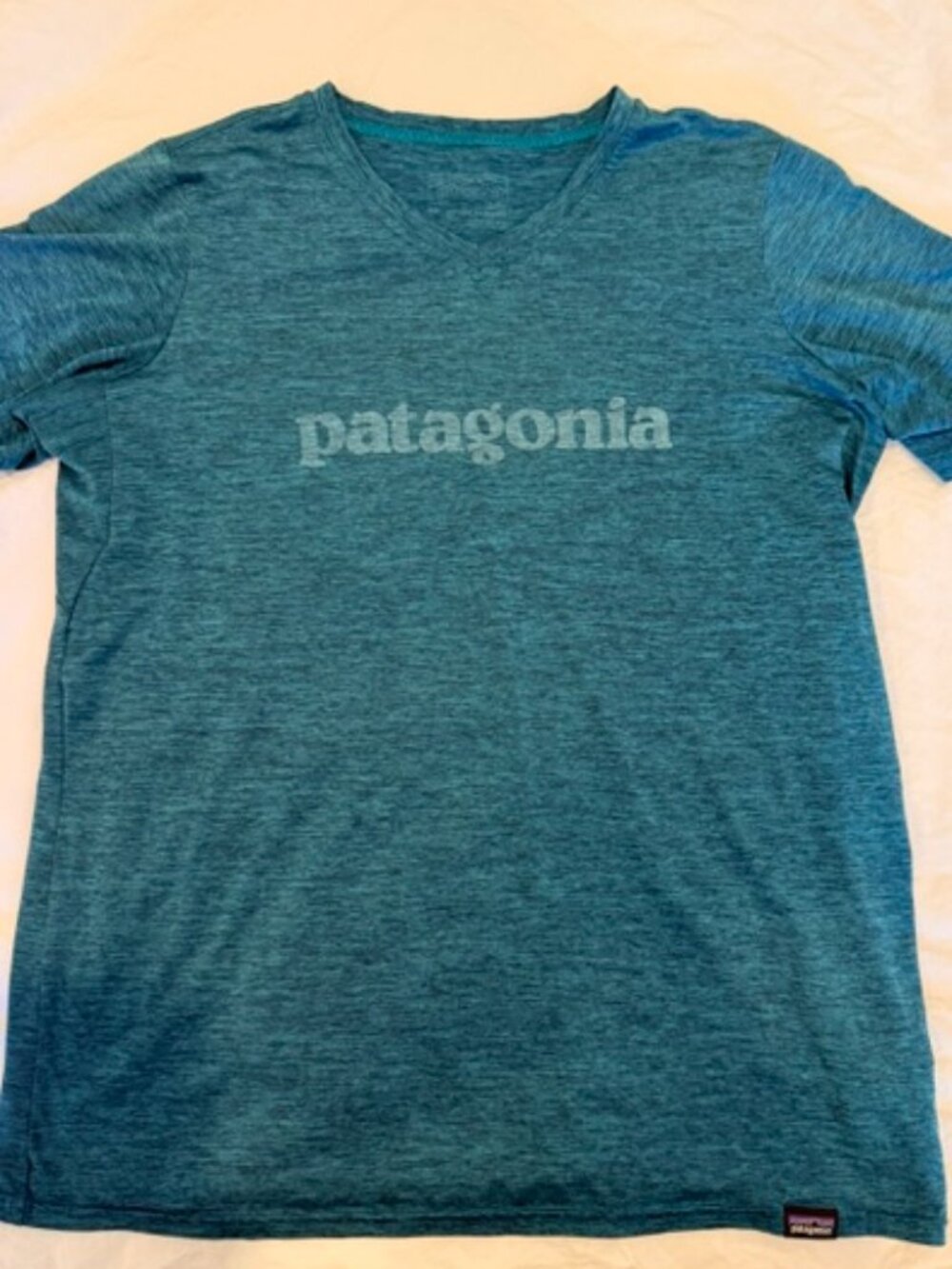 Great condition Patagonia Women's Capilene® Daily Graphic T-Shirt, Size S. Green